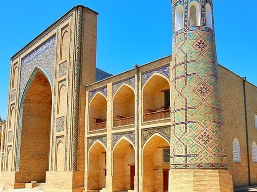 The Kukeldash Madrasah . Tout to Uzbekistan