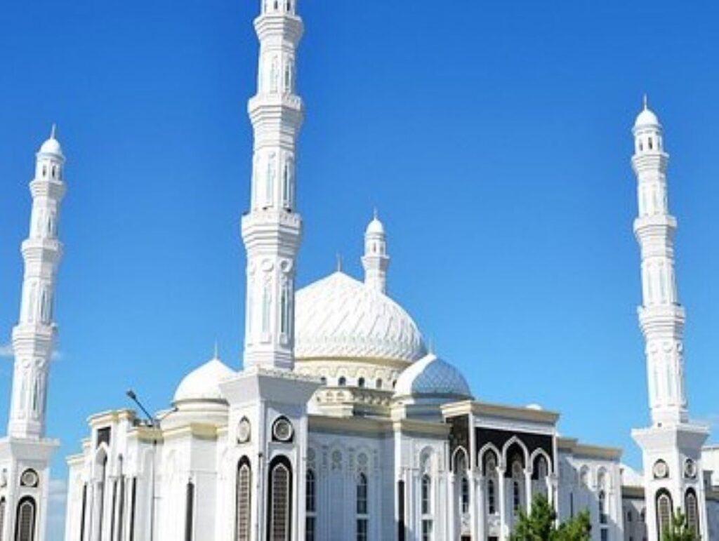 Tour to Hazret Sultan Mosque
