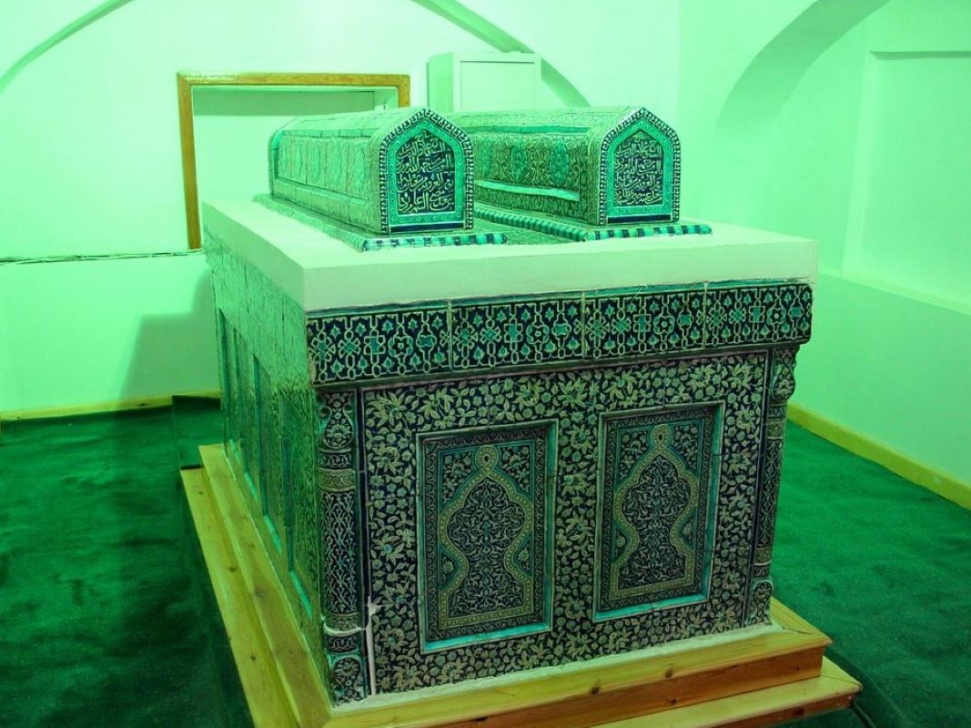 picture of Tomb of Sayid Allauddin. tours to Uzbekistan