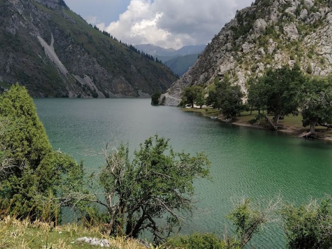 picture of kara-kamysh lake. Kyrgyzstan. 2