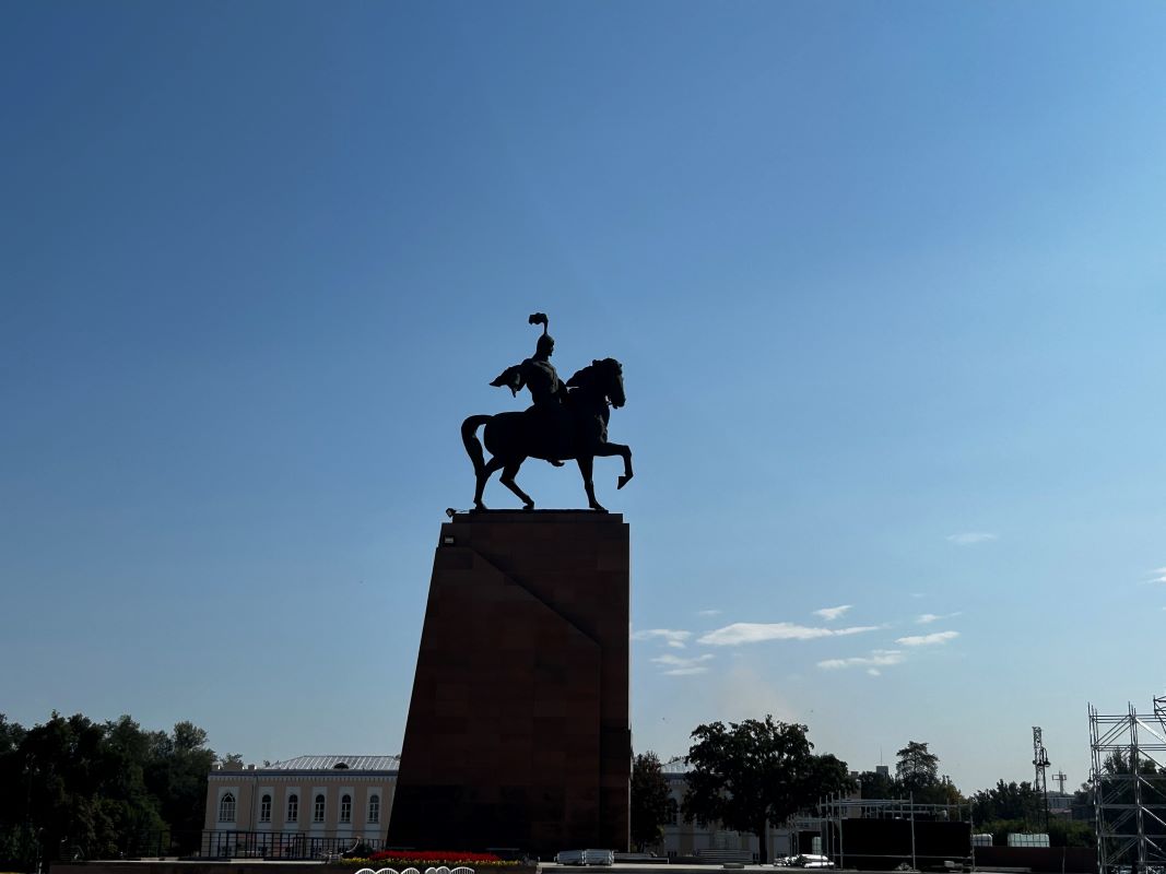 monument of Epic of Manas