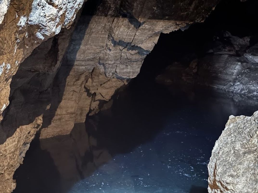 photo of Kow-Ata Underground Lake