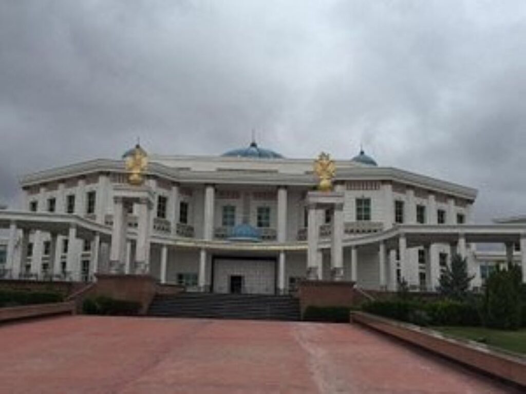 The State Museum of History of Turkmenistan