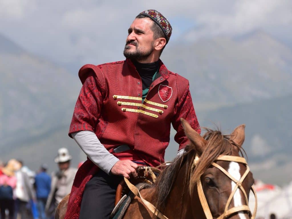 tours to 6 world Nomad Games in Kyrgyzstan