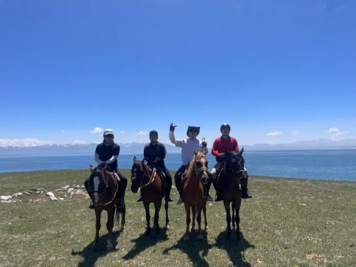 travel to son kul, tours in son kul lake. horseback son kol